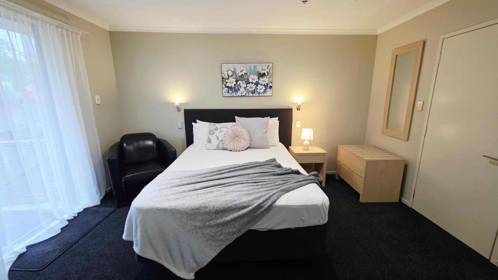 Tower Junction Motor Lodge- Motel With Airport And Railway Station Shuttle Service Christchurch Exterior foto